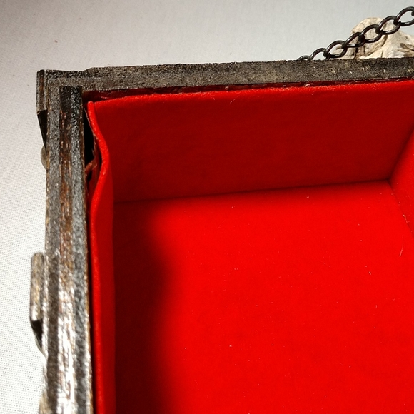Vintage Wood Jewelry Box with Red Inside - Picture 5 of 11